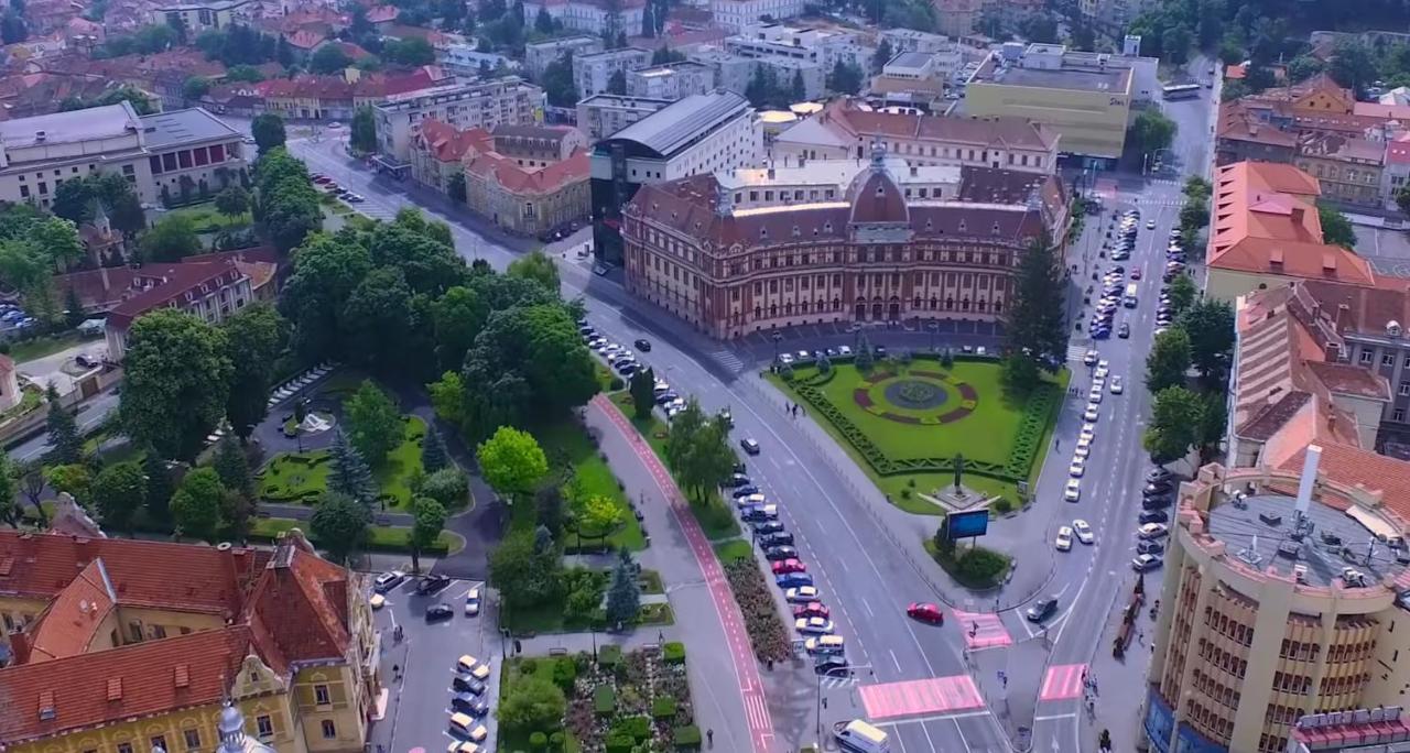Apartment Alonisos Lux Braşov Esterno foto