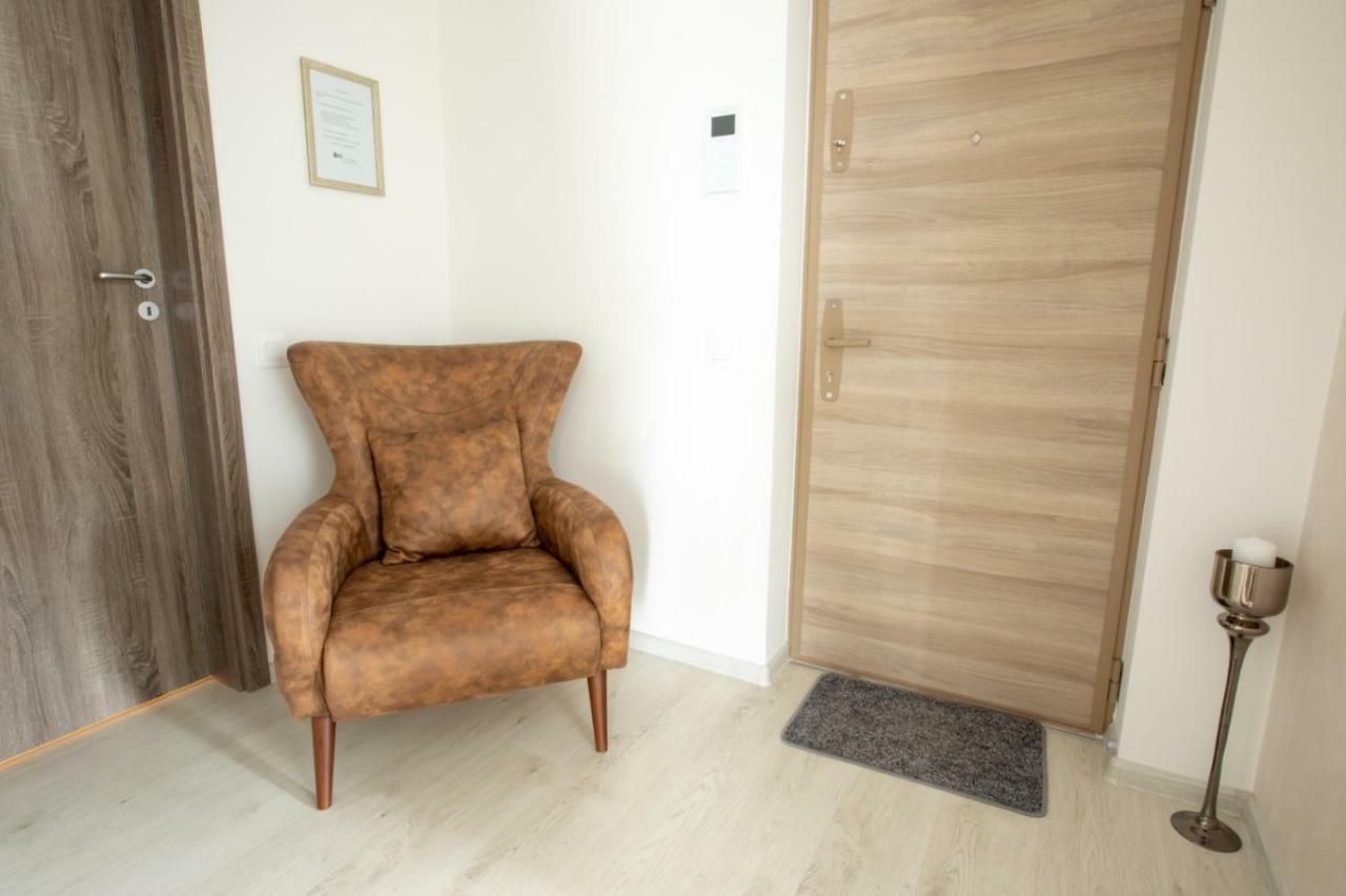 Apartment Alonisos Lux Braşov Esterno foto